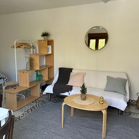 Precioso Apartamento Con A/A En Ruzafa Con Terracita Privada Y Acceso A Un Jardin, Para 2-3 Personas บาเลนเซีย ภายนอก รูปภาพ