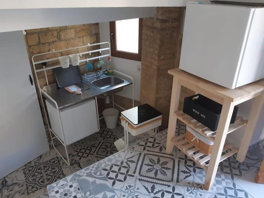 Precioso Apartamento Con A/A En Ruzafa Con Terracita Privada Y Acceso A Un Jardin, Para 2-3 Personas บาเลนเซีย ภายนอก รูปภาพ