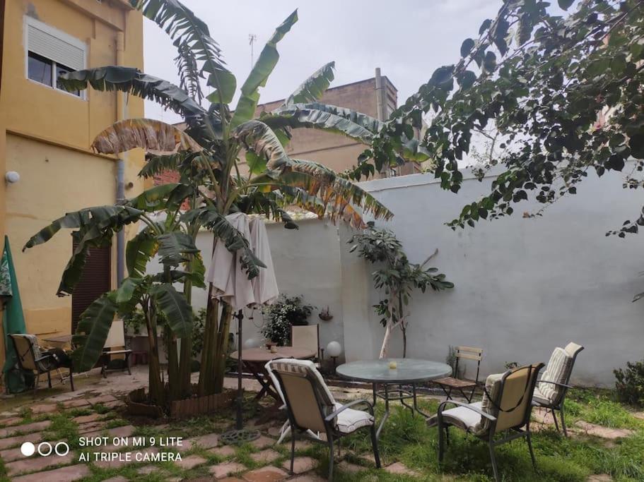 Precioso Apartamento Con A/A En Ruzafa Con Terracita Privada Y Acceso A Un Jardin, Para 2-3 Personas บาเลนเซีย ภายนอก รูปภาพ