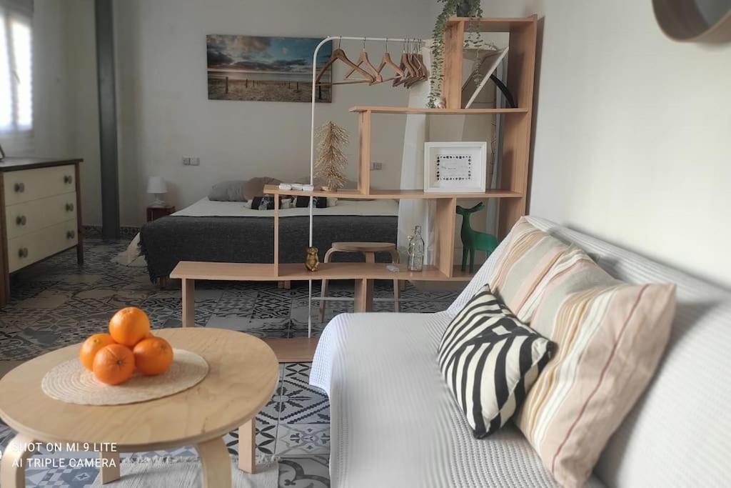 Precioso Apartamento Con A/A En Ruzafa Con Terracita Privada Y Acceso A Un Jardin, Para 2-3 Personas บาเลนเซีย ภายนอก รูปภาพ