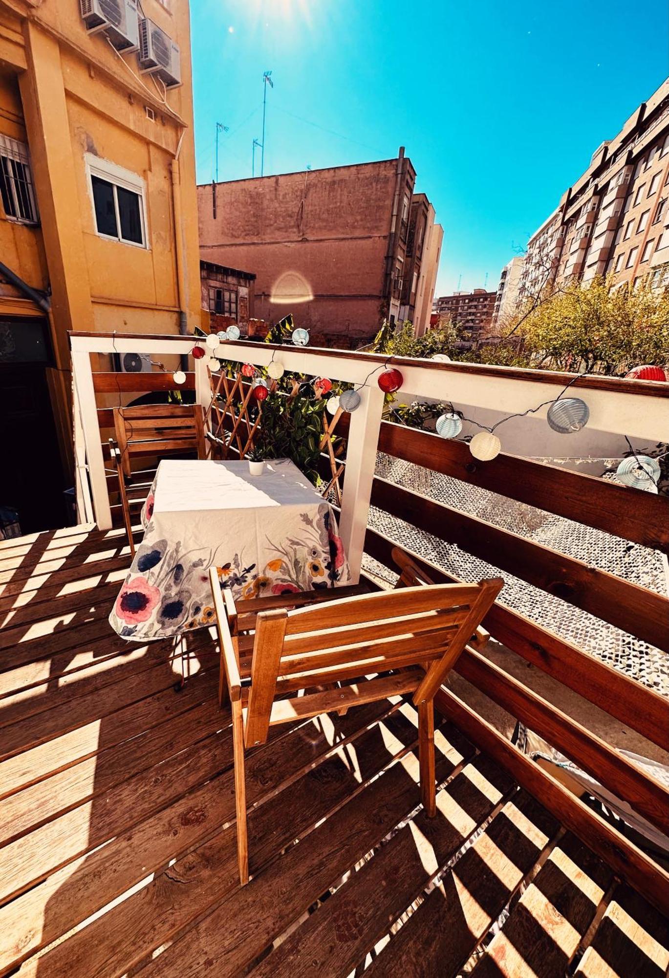 Precioso Apartamento Con A/A En Ruzafa Con Terracita Privada Y Acceso A Un Jardin, Para 2-3 Personas บาเลนเซีย ภายนอก รูปภาพ